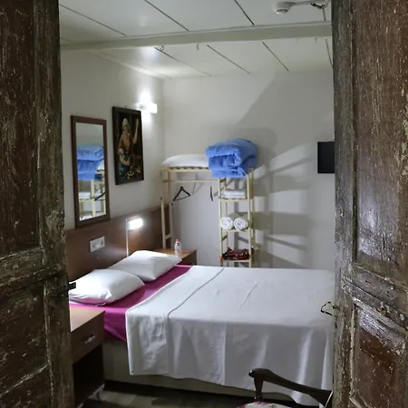 Sekercigiller Casa de hóspedes *