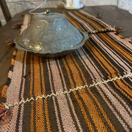 Casa de hóspedes Sekercigiller *