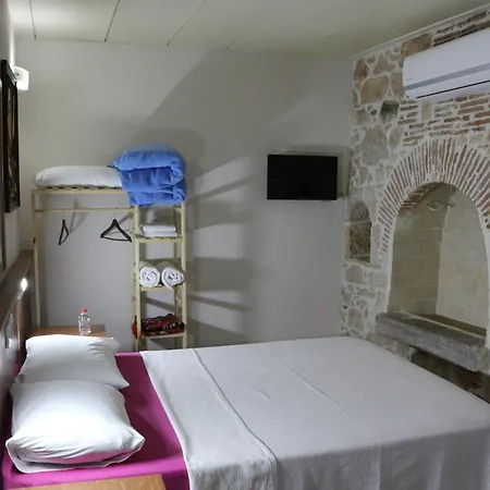 Sekercigiller * Ayvalı