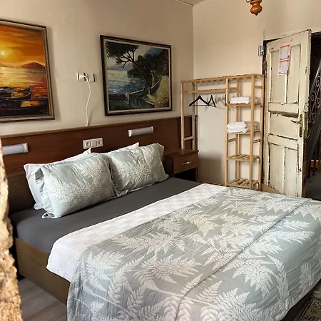Sekercigiller Guest house